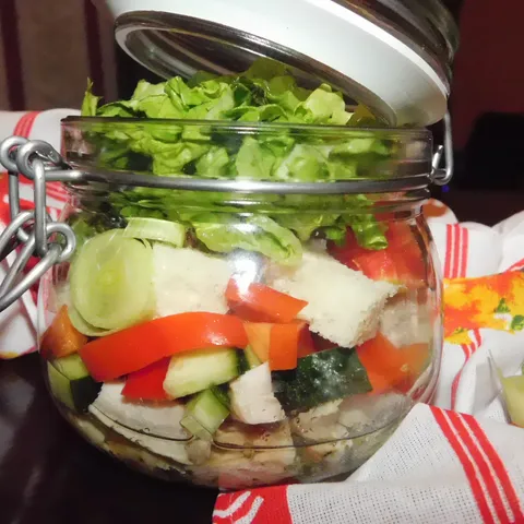 obrok salata iz tegle*moja letnja salatica