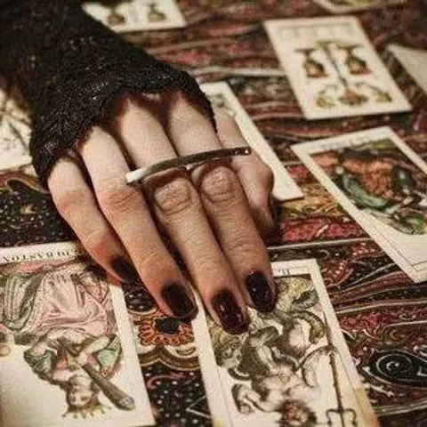 tarot-adviser-savjetnik