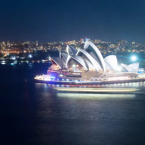Australija