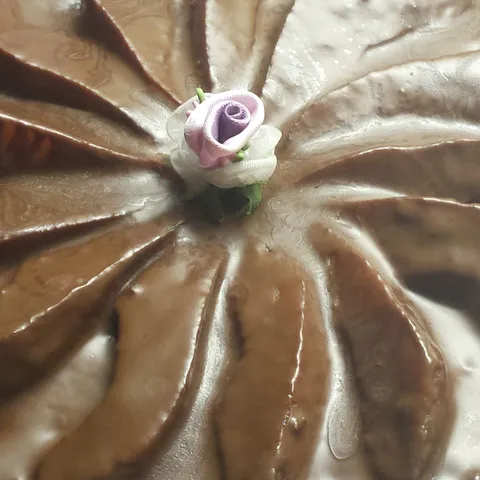 ČOKOLADNA TORTA SA KRUŠKAMA