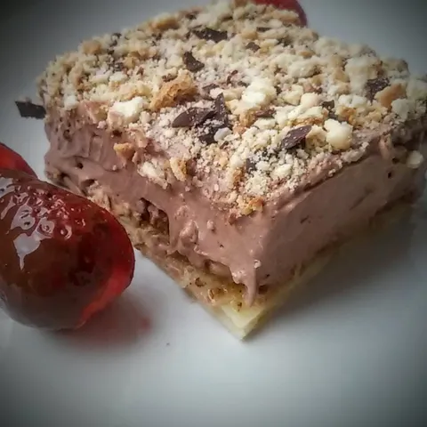 ČOKOLADNA KREMPITA
