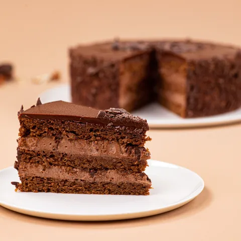 Čokoladna torta s lješnjacima