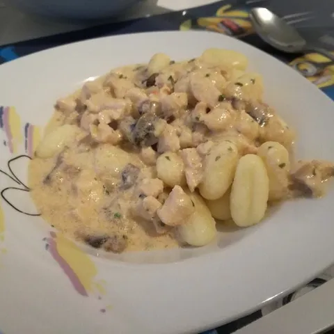 Piletina u bijelom ruhu