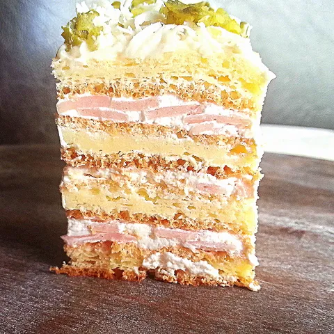 Slana torta sa korama koje se peku