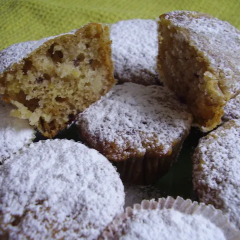 Muffinsi sa jabukama by biljkupinovo