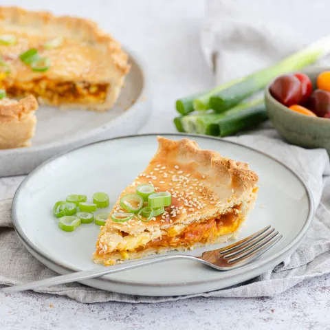 Pikantna pita s curry piletinom