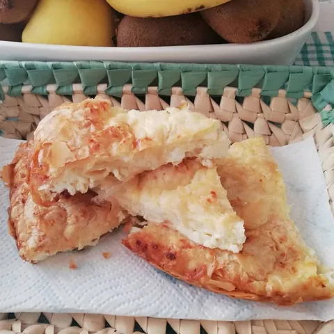 pita-sirnica-"mrvica"