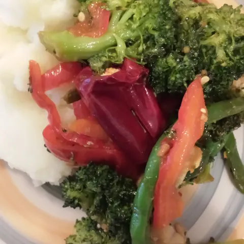 Stir fry sa mesanim povrcem