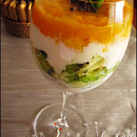 Quark & Fruits cup