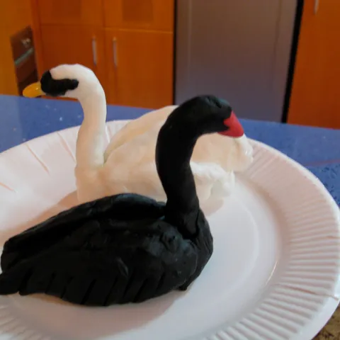 Ukrasi za torte, fondant, part 2, labudovi