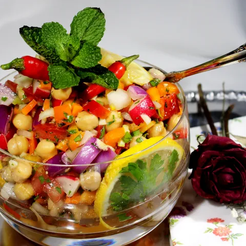Salata  od slanutka (lebleblije)