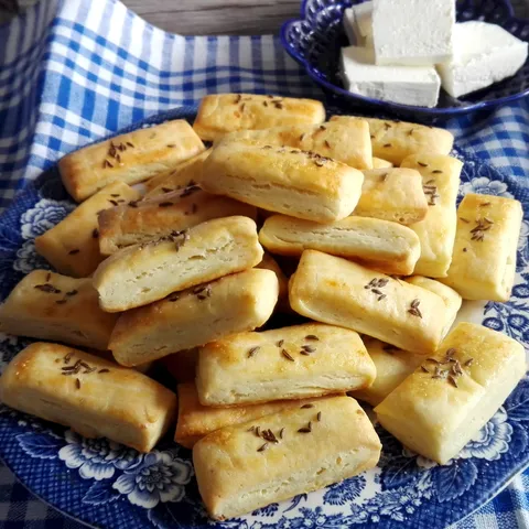 Štanglice sa sirom
