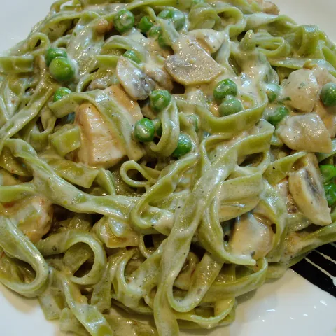 Zelene tagliatelle u kremastom umaku