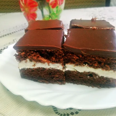 Ganache kocke s tri vrste čokolade
