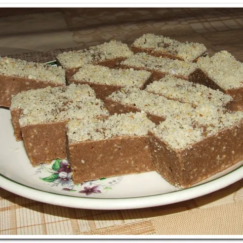 Lešnik-karamel bajadera
