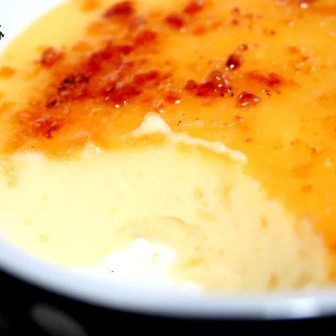 Krema brulee sa Bailey`s
