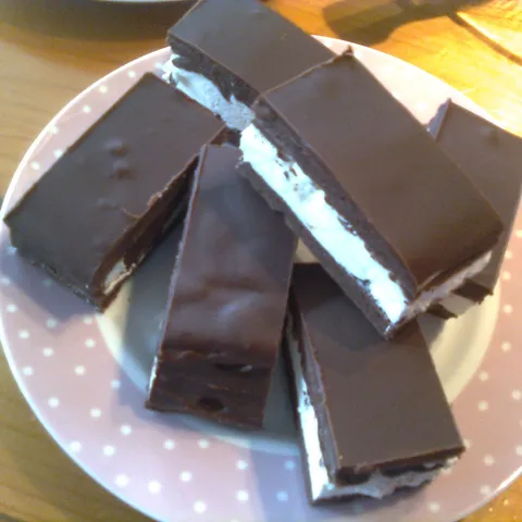 Kinder pingvi šnite