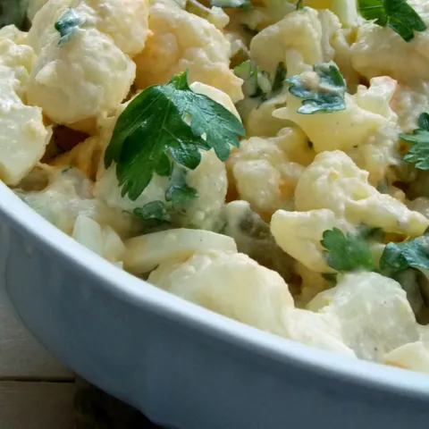Salata od blanširanog karfiola...