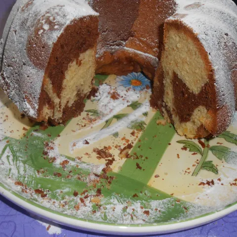 MRAMORNI KUGLOF