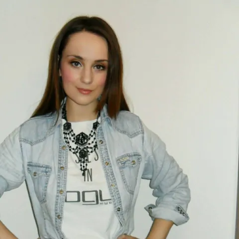 Mihaela012