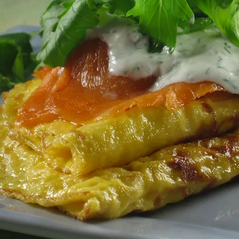 Omlet s dimljenim lososom