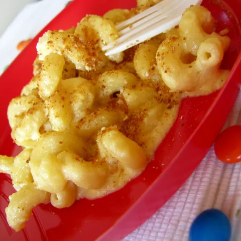 Macaroni and cheese (american cuisine by Tracy)