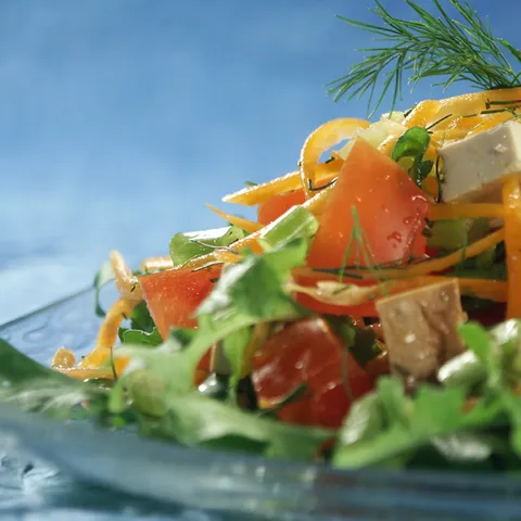 Salata s tofuom
