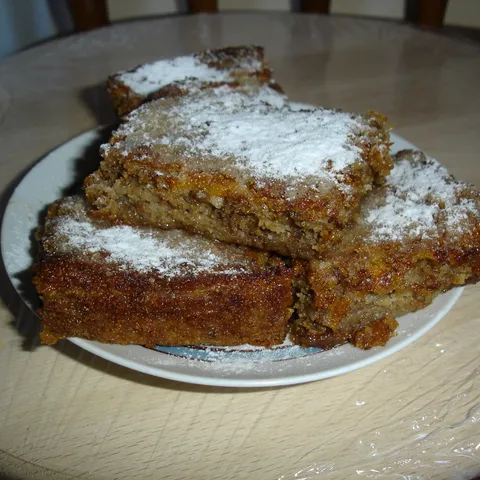 Sočni kolač sa jabukama