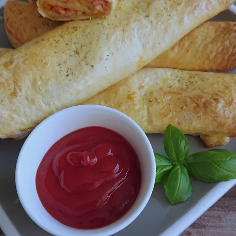 Zapečene pizza tortilje