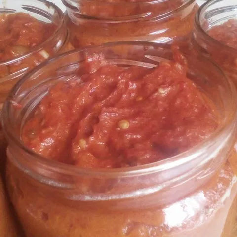 Ajvar sa vrganjima
