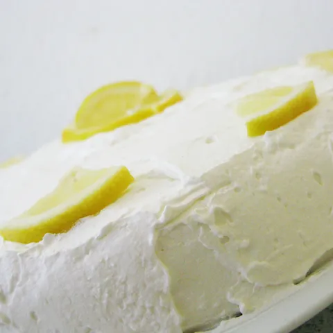 Summer Lemon Cake by mmmary