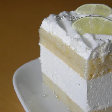 Summer Lemon Cake by mmmary