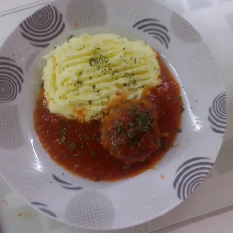 Mesne okruglice u chilly umaku
