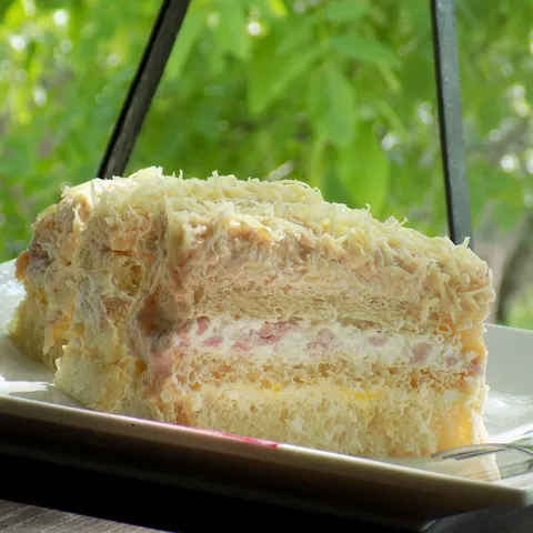Slana torta sa tost hlebom