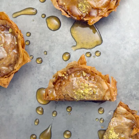 Baklava tarts