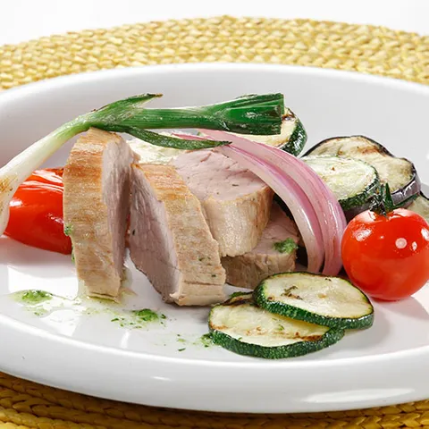 Svinjska ribica v česnovi marinadi