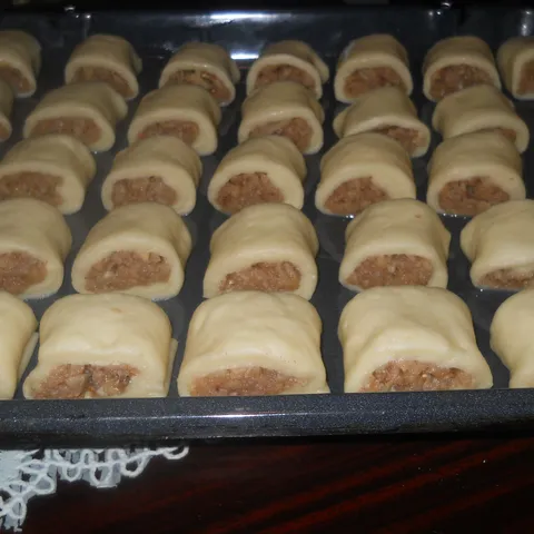 Strudlice sa jabukama