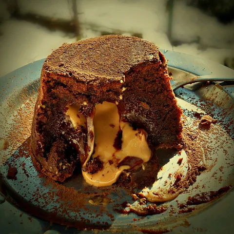 Molten peanut butter and chocolate fondant cakes
