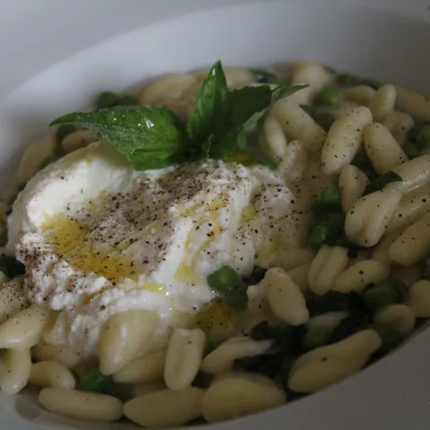 Cavatelli sa graskom i ricottom