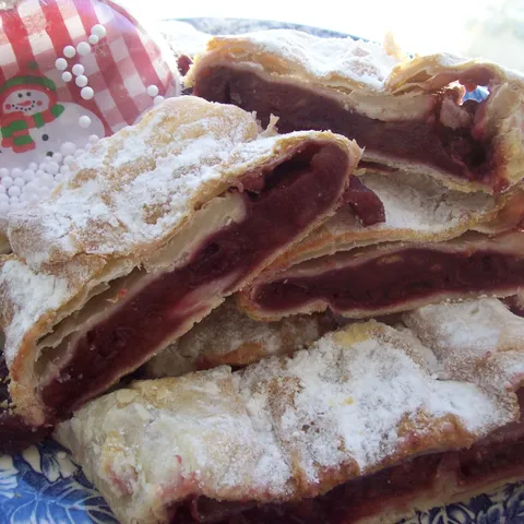 Bozicni strudel od visanja