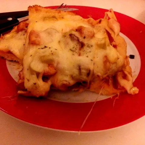 Piletina na pizza tijestu