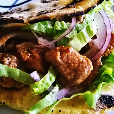 Taquitos s mesom