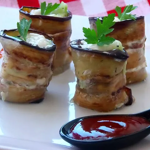 Patlidžan sushi