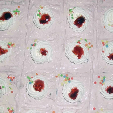 Parfe kocke od višanja