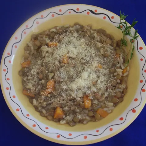 Leca s rizom i parmezanom