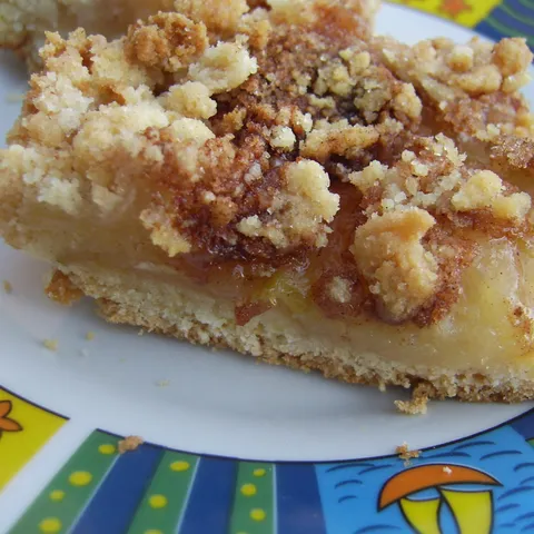 Mrvičasta pita od jabuka