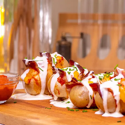 Hasselback krumpir s ajvarom