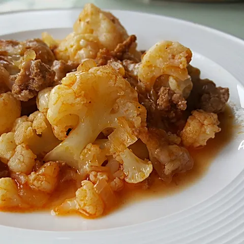 Karfiol sa mljevenim mesom iz pećnice