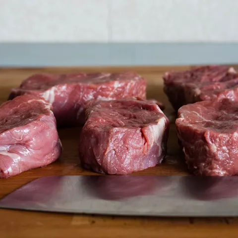 Suho i mokro zrenje mesa i jedan beefsteak mokro odlezan