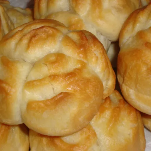 Posne ruzice (kiflice) i pupcinja